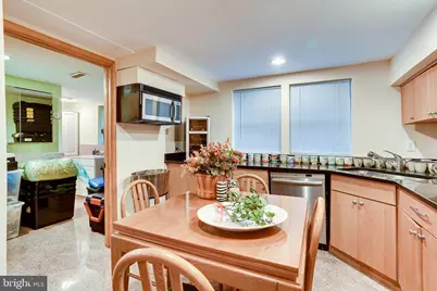 8212 Old Georgetown Road, Bethesda, MD 20814 - Photo 32