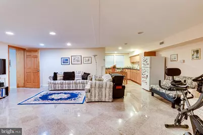 8212 Old Georgetown Road, Bethesda, MD 20814 - Photo 30