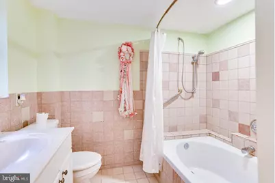 8212 Old Georgetown Road, Bethesda, MD 20814 - Photo 36
