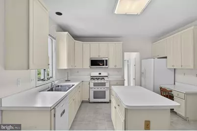 8200 Dry Ridge Road, Montgomery Village, MD 20886 - Photo 22