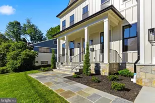 7705 Holiday Terrace, Bethesda, MD 20817 - Photo 4