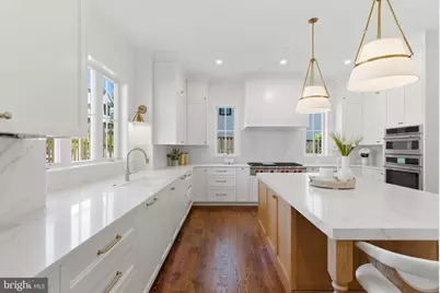 7705 Holiday Terrace, Bethesda, MD 20817 - Photo 22