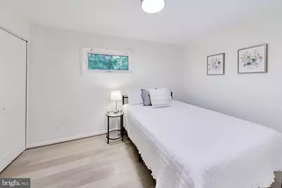 302 Mannakee Street, Rockville, MD 20850 - Photo 18