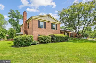2 Foxhall Ct, Silver Spring, MD 20906 - Photo 4