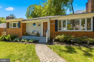 3604 Husted Dr, Chevy Chase, MD 20815 - Photo 2