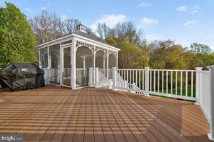 401 Hilton Head Ct, Ashton, MD 20861 - Photo 26