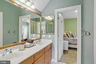 11736 Gainsborough Rd, Potomac, MD 20854 - Photo 72