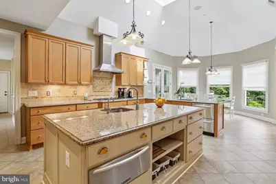 11736 Gainsborough Road, Potomac, MD 20854 - Photo 34