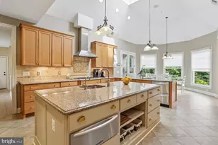 11736 Gainsborough Rd, Potomac, MD 20854 - Photo 34