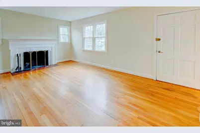 5214 Danbury Road, Bethesda, MD 20814 - Photo 6