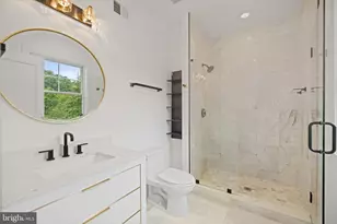 8609 Woodbrook Ln, Chevy Chase, MD 20815 - Photo 32