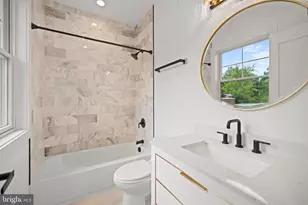 8609 Woodbrook Ln, Chevy Chase, MD 20815 - Photo 34