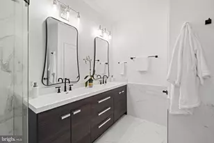8609 Woodbrook Ln, Chevy Chase, MD 20815 - Photo 26