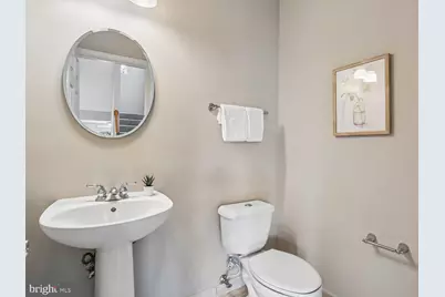 647 Main Street #647-B, Gaithersburg, MD 20878 - Photo 18