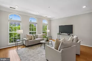 647 Main St, Gaithersburg, MD 20878 - Photo 2