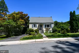 407 Anderson Ave, Rockville, MD 20850 - Photo 4