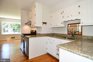 407 Anderson Ave, Rockville, MD 20850 - Photo 16