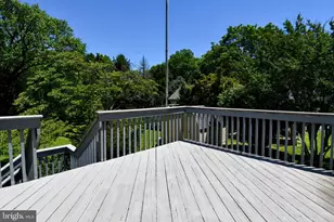 407 Anderson Ave, Rockville, MD 20850 - Photo 46