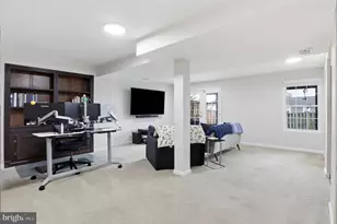 9236 Labelle Ln, Gaithersburg, MD 20879 - Photo 24