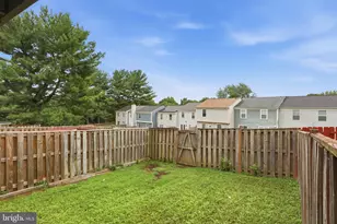 9236 Labelle Ln, Gaithersburg, MD 20879 - Photo 32
