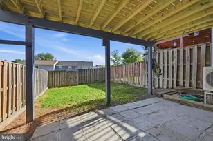 9236 Labelle Ln, Gaithersburg, MD 20879 - Photo 26
