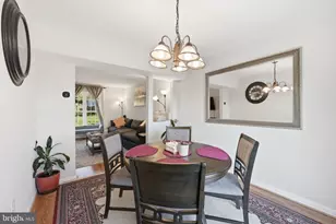 9236 Labelle Ln, Gaithersburg, MD 20879 - Photo 8