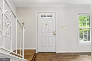 9016 Nesbit Ct, Gaithersburg, MD 20886 - Photo 4
