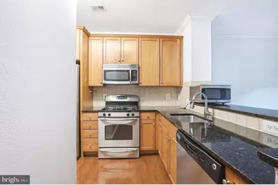 11800 Old Georgetown #1637, North Bethesda, MD 20852 - Photo 10
