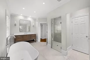 8015 Glendale Rd, Chevy Chase, MD 20815 - Photo 20