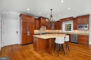 8015 Glendale Rd, Chevy Chase, MD 20815 - Photo 10