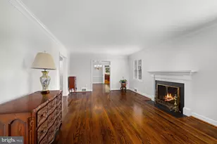 8015 Glendale Rd, Chevy Chase, MD 20815 - Photo 6