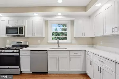 3416 Sundown Farms Way, Olney, MD 20832 - Photo 6