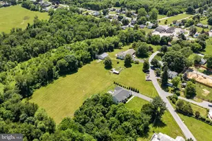 9500 Holsey Rd, Damascus, MD 20872 - Photo 2