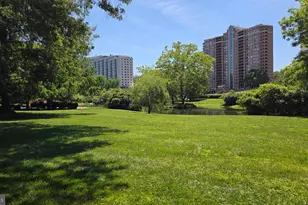 10424 Rockville Pike, North Bethesda, MD 20852 - Photo 40