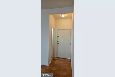 10424 Rockville Pike #402, North Bethesda, MD 20852 - Photo 6
