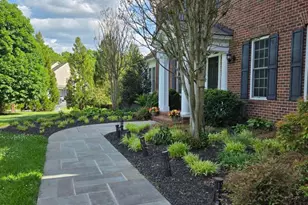 10130 Sycamore Hollow Ln, Germantown, MD 20876 - Photo 2