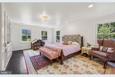 10900 Tara Road, Rockville, MD 20854 - Photo 32