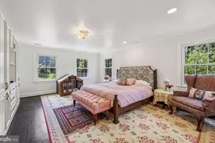 10900 Tara Rd, Rockville, MD 20854 - Photo 18