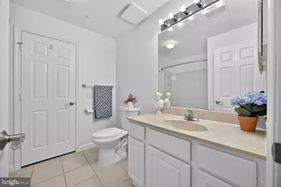 10021 Vanderbilt Circle #2, Rockville, MD 20850 - Photo 34