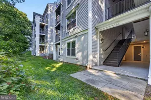 10021 Vanderbilt Cir, Rockville, MD 20850 - Photo 38