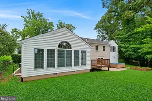 7531 Cayuga Ave, Bethesda, MD 20817 - Photo 2