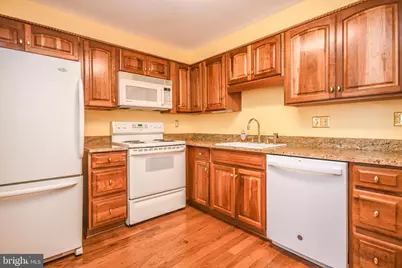 19002 Stedwick Drive, Gaithersburg, MD 20886 - Photo 8
