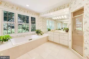 8011 Summer Mill Ct, Bethesda, MD 20817 - Photo 28