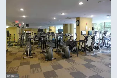 10101 Grosvenor Place #1212, Rockville, MD 20852 - Photo 8