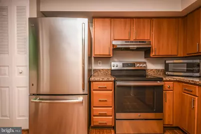 10231 Millstream Drive, Gaithersburg, MD 20886 - Photo 10