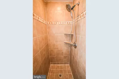 10231 Millstream Drive, Gaithersburg, MD 20886 - Photo 16