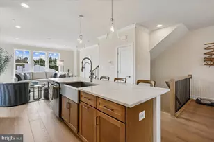 112 Allen Ln, Poolesville, MD 20837 - Photo 6