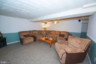 13204 Dumbarton Dr, Rockville, MD 20853 - Photo 42