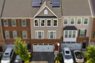 19848 Vaughn Landing Dr, Germantown, MD 20874 - Photo 2
