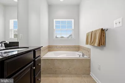19848 Vaughn Landing Drive, Germantown, MD 20874 - Photo 18